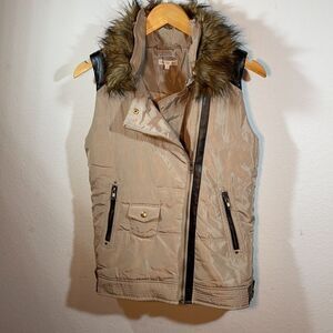 Thyme and Honey vest moto asymmetrical zipper buckle accents Size S